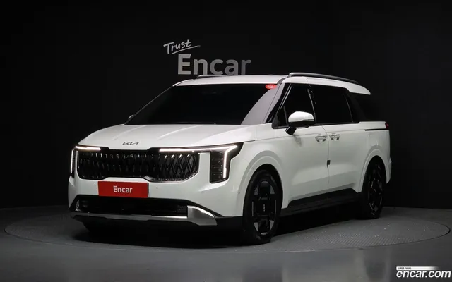 Kia Carnival 9 — миниатюра 1