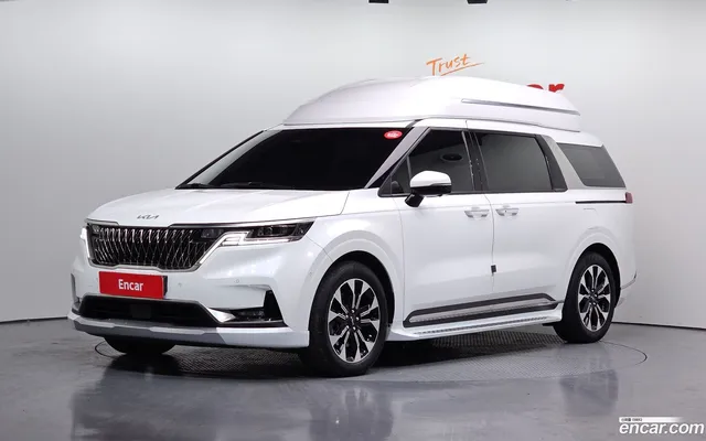Kia Carnival 7 — миниатюра 1