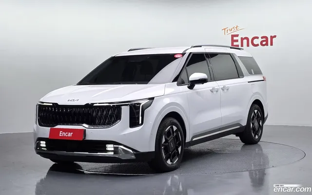 Kia Carnival HEV 9 — миниатюра 1