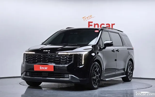 Kia Carnival 7 — миниатюра 1