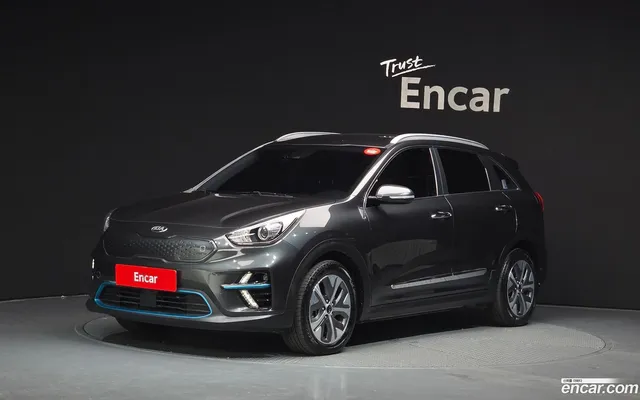 Kia EV — миниатюра 1