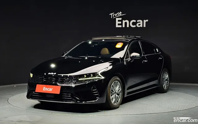 Kia K5 Hybrid — миниатюра 1