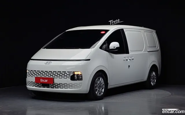 Hyundai Staria 3 — миниатюра 1