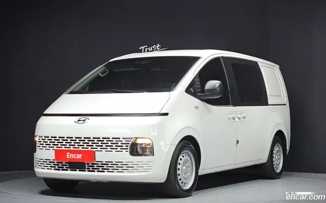 Hyundai Staria 5 — миниатюра 1