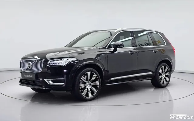 Volvo XC90 T8 — миниатюра 1