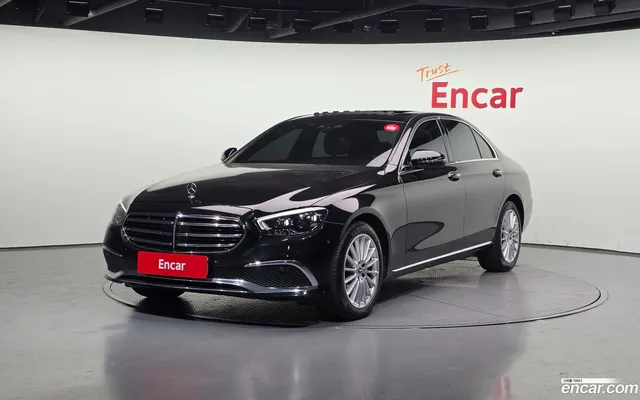 Mercedes-Benz E-Class (W213) E250 — миниатюра 1