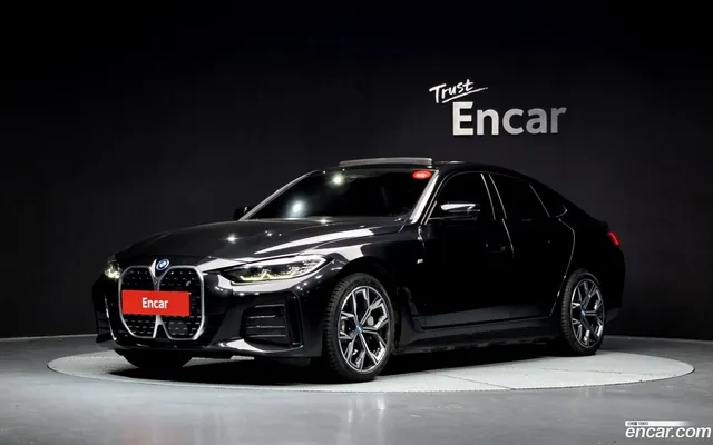 BMW i4 eDrive40 M — миниатюра 1