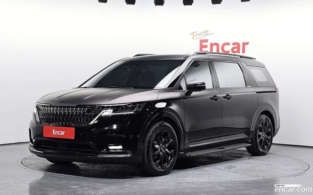 Kia Carnival 7 — миниатюра 1