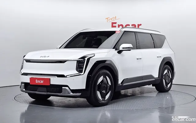 Kia EV9 4WD — миниатюра 1