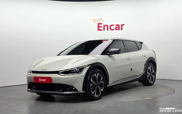 Kia EV6 4WD — миниатюра 1