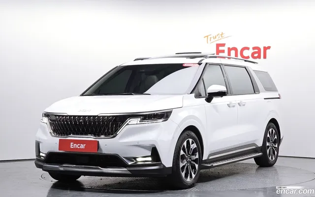 Kia Carnival 7 — миниатюра 1