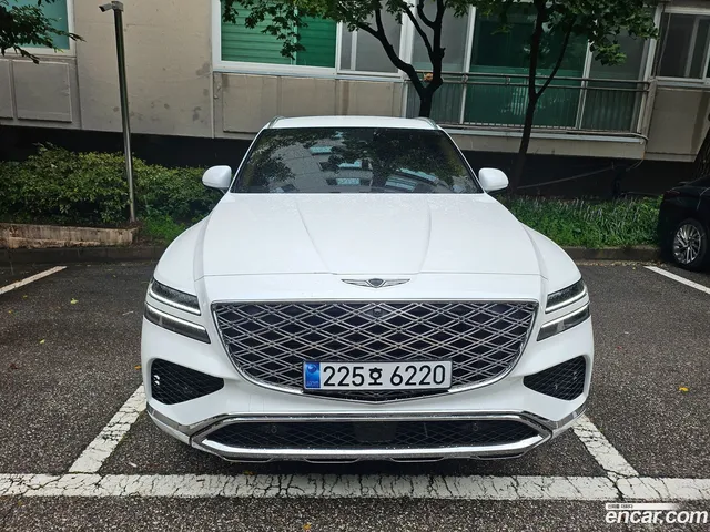 Genesis GV80 2.5T 2WD — миниатюра 1