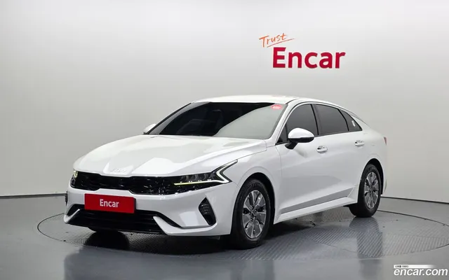 Kia K5 Hybrid — миниатюра 1