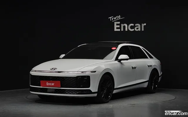 Hyundai Grandeur Hybrid (GN7) — миниатюра 1