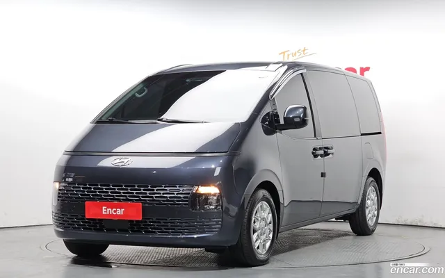 Hyundai Staria 3 — миниатюра 1