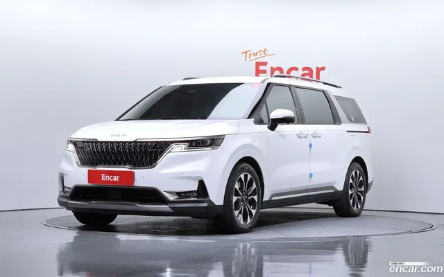 Kia Carnival 9 — миниатюра 1