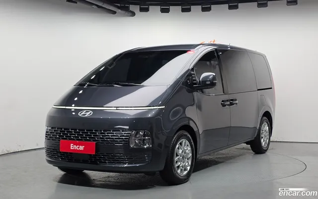 Hyundai Staria HEV 1.6 3 — миниатюра 1