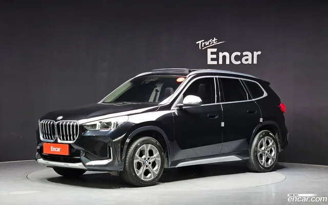 BMW X1 (U11) sDrive 18d xLine — миниатюра 1