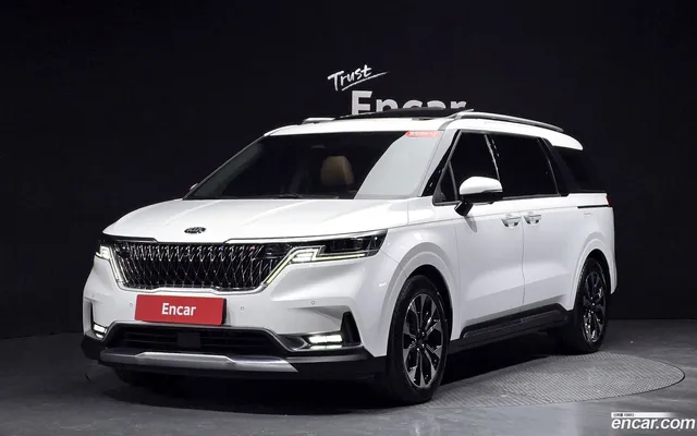 Kia Carnival 9 — миниатюра 1