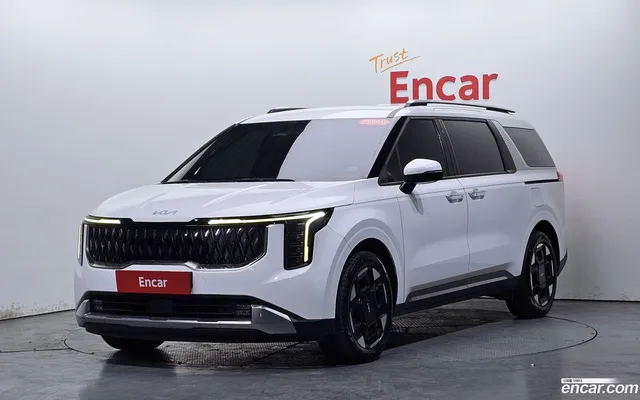 Kia Carnival HEV 9 — миниатюра 1
