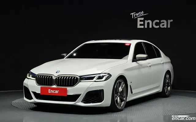 BMW 5 Series (G30) M550i xDrive — миниатюра 1