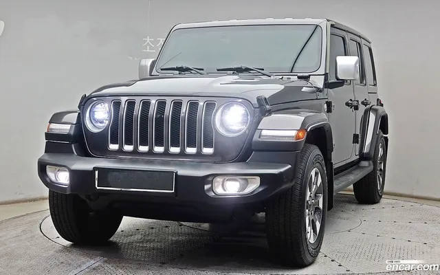 Jeep Wrangler (JL) 2.0 4 — миниатюра 1