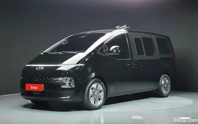 Hyundai Staria 9 — миниатюра 1