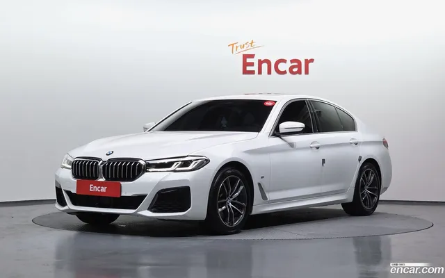 BMW 5 Series (G30) 523d M — миниатюра 1