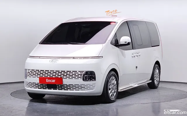 Hyundai Staria L3.5 5 — миниатюра 1