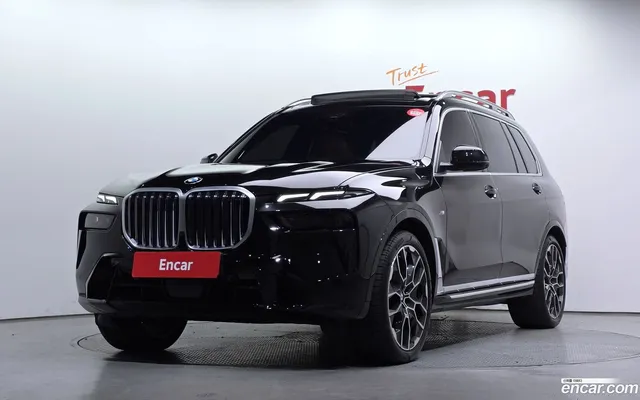 BMW X7 (G07) xDrive 40i M 6 — миниатюра 1