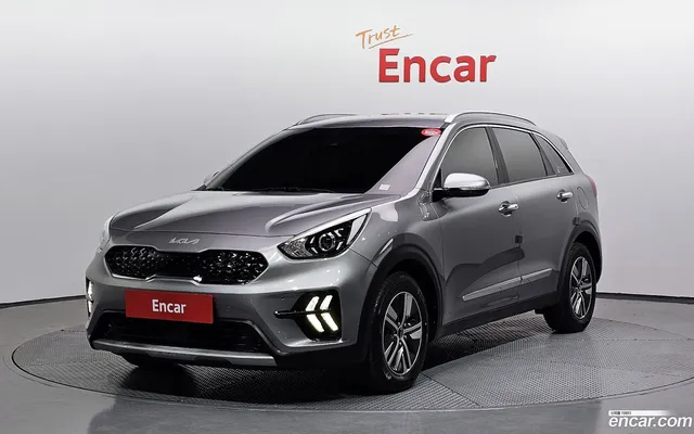 Kia Niro 1.6 HEV — миниатюра 1