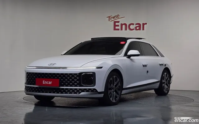 Hyundai Grandeur Hybrid (GN7) — миниатюра 1