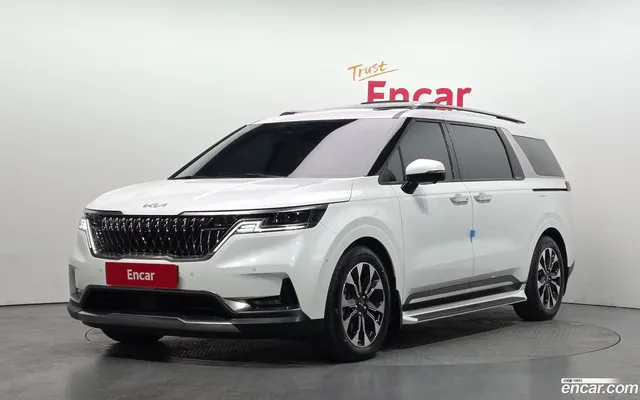 Kia Carnival 7 — миниатюра 1