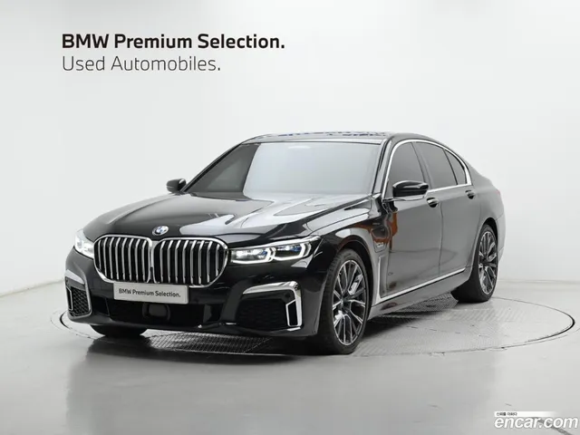 BMW 7 Series (G11) 745e i M — миниатюра 1