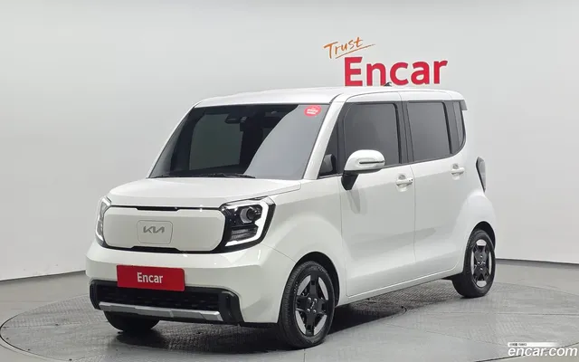 Kia EV — миниатюра 1