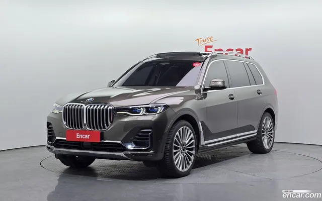 BMW X7 (G07) xDrive 40i 7 — миниатюра 1