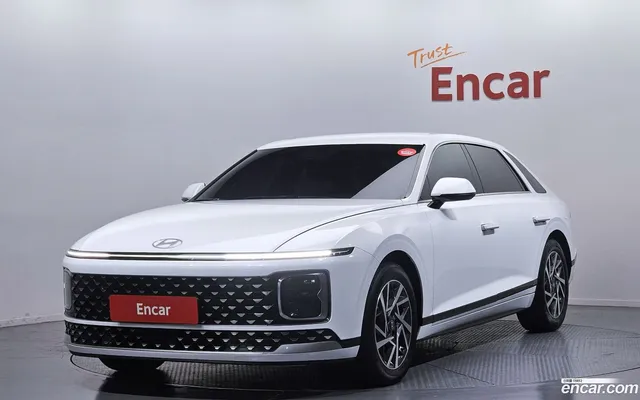 Hyundai Grandeur Hybrid (GN7) — миниатюра 1