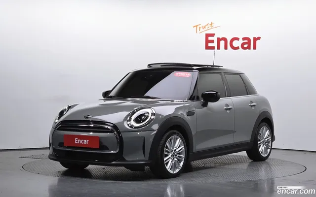 MINI Cooper 5 — миниатюра 1