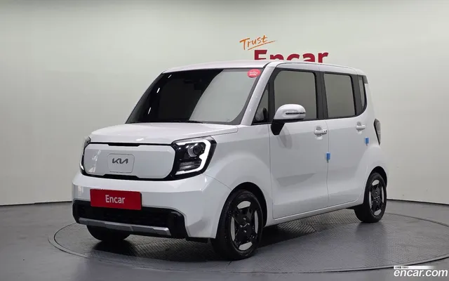 Kia EV — миниатюра 1