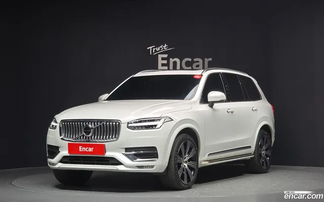 Volvo XC90 B6 — миниатюра 1