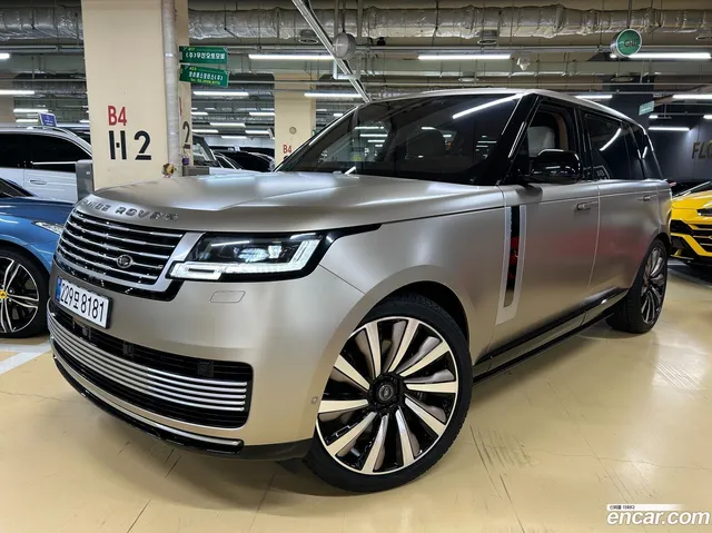 Land Rover Range Rover P530 SV LWB — миниатюра 1