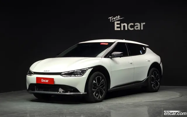Kia EV6 — миниатюра 1