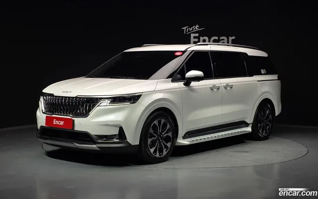 Kia Carnival 9 — миниатюра 1