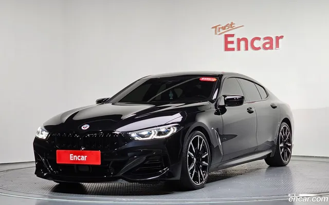 BMW 8 (G15) M850i xDrive — миниатюра 1