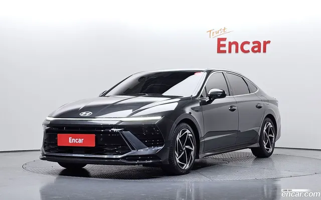 Hyundai (DN8) 1.6 — миниатюра 1