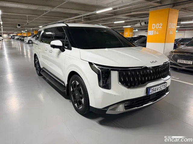 Kia Carnival HEV 9 — миниатюра 1