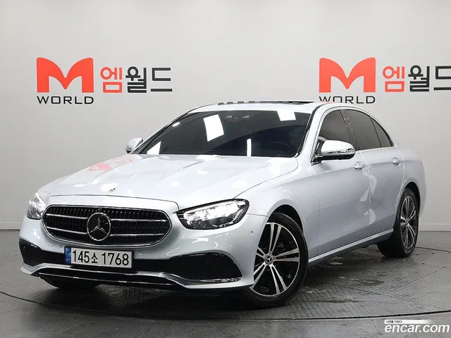 Mercedes-Benz E-Class (W213) E250 — миниатюра 1