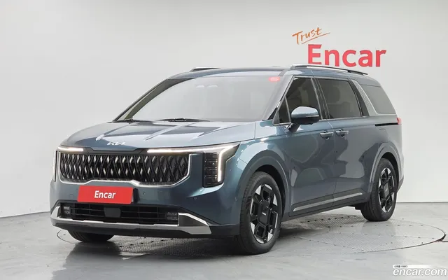 Kia Carnival 7 — миниатюра 1