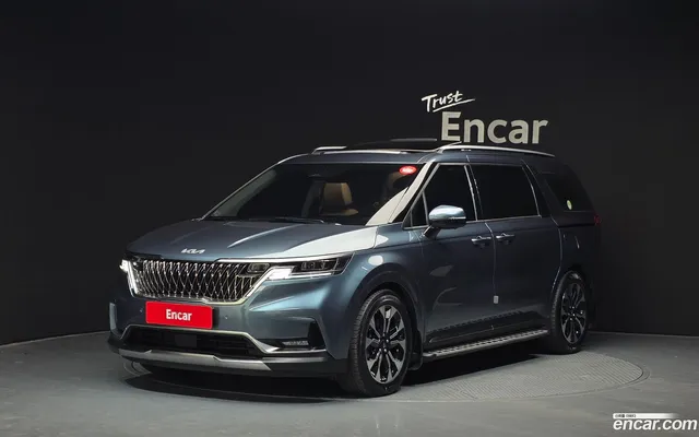 Kia Carnival 9 — миниатюра 1