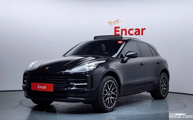 Porsche Macan 2.0 — миниатюра 1